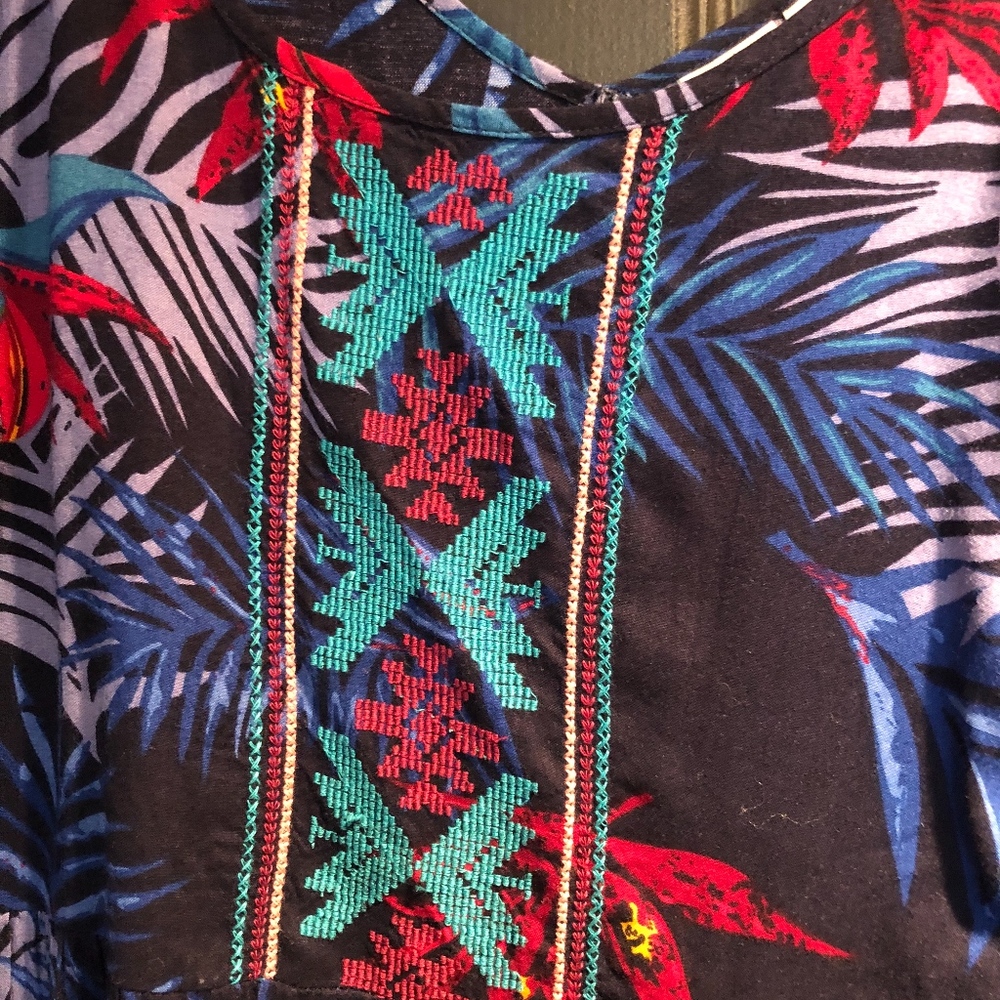 Dress - Picture 2 of 4
